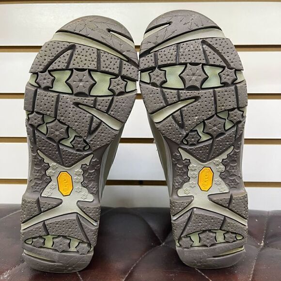 MERRELL Women's Winterlude Zip Waterproof Snow Boot in Gray Size US 9.5 - Picture 6 of 10